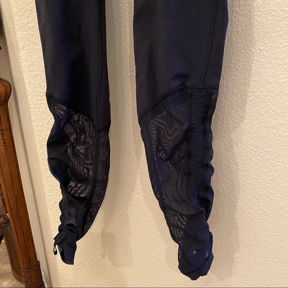 LULULEMON Black Mesh Pants Size 4-Fits Small - Picture 3 of 7